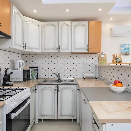 Knez Apartment Makarska