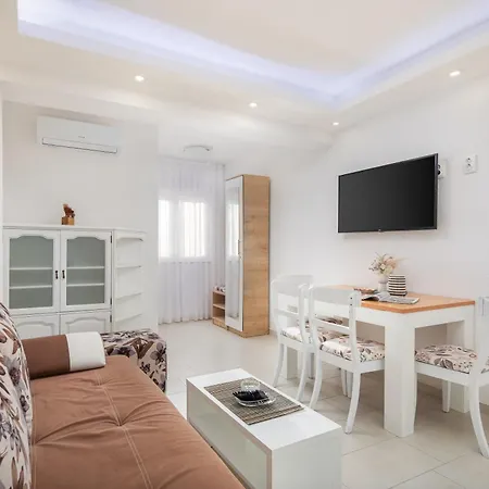 Apartment Knez Makarska