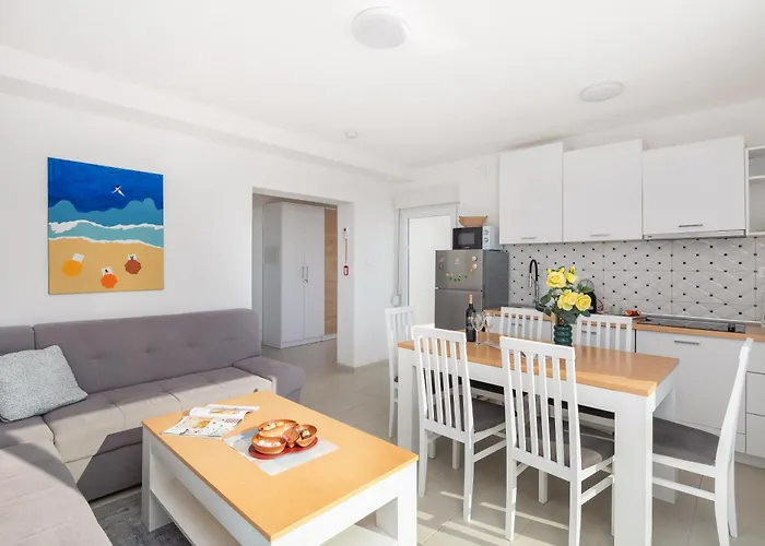 Knez Apartment *